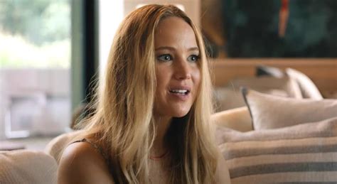 was jennifer lawrence really naked in no hard feelings|Jennifer Lawrence joins Demi Moore, Margot Robbie。